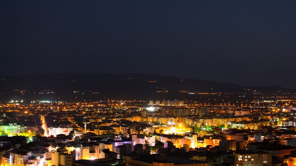 Tüm şehri çürük yumurta kokusu sardı, vatandaş nefes almakta zorlandı