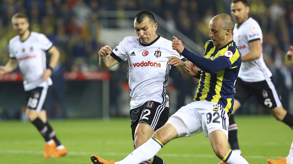 Kadıköy'de tarihi gece!