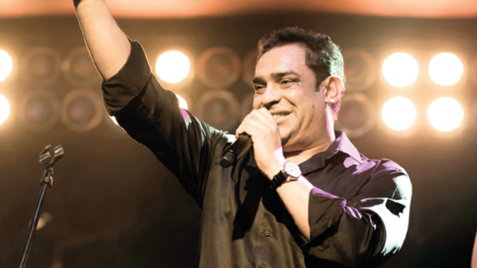 Yunan besteciye ikinci dava