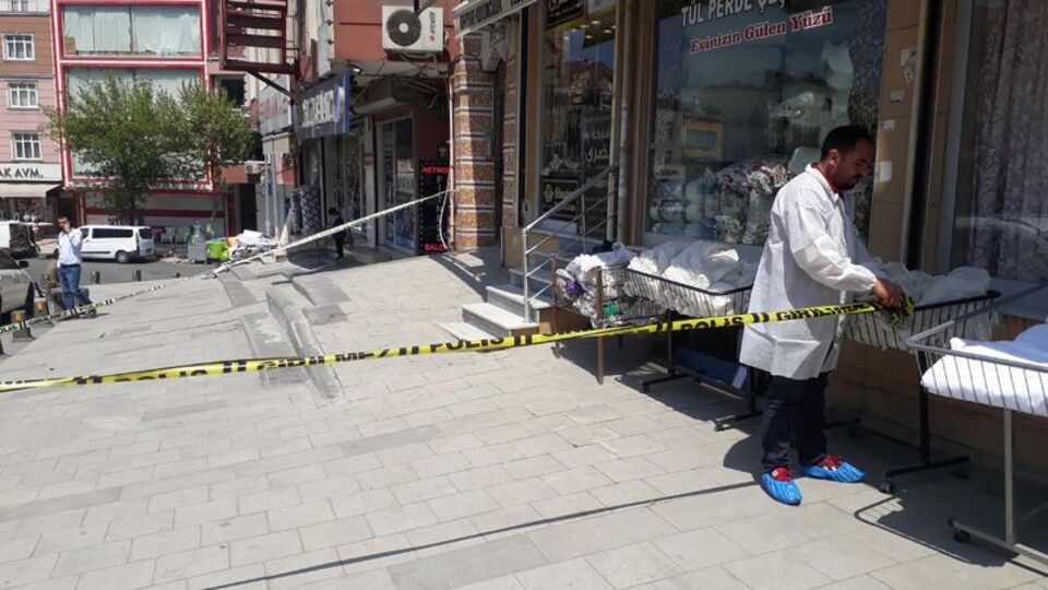 Arnavutköy'de kuyumcu soygunu