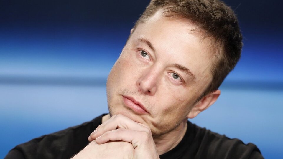 Elon Musk'ın şirketi Tesla'dan 710 milyon dolarlık rekor zarar