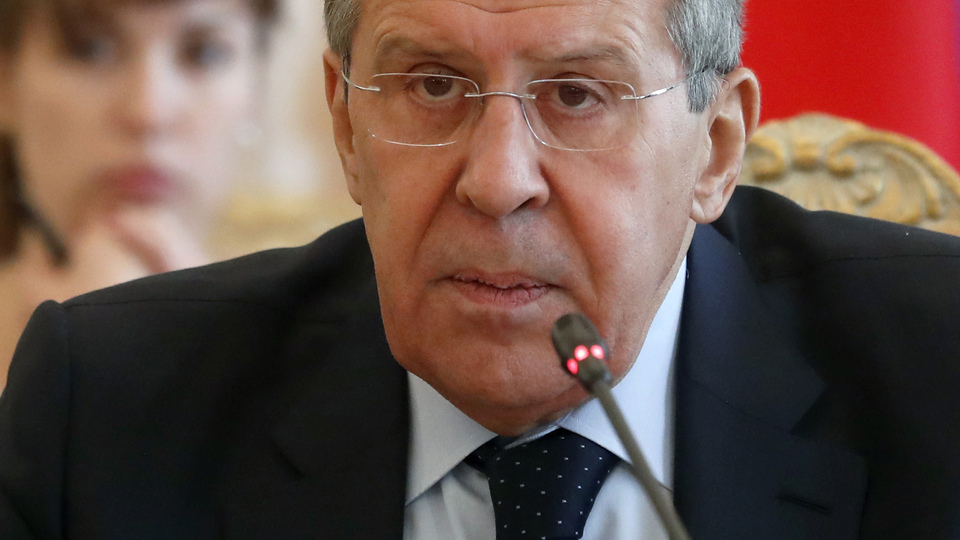 Rusya: Nükleer anlaşmadan çekilmesi büyük darbe vurur!