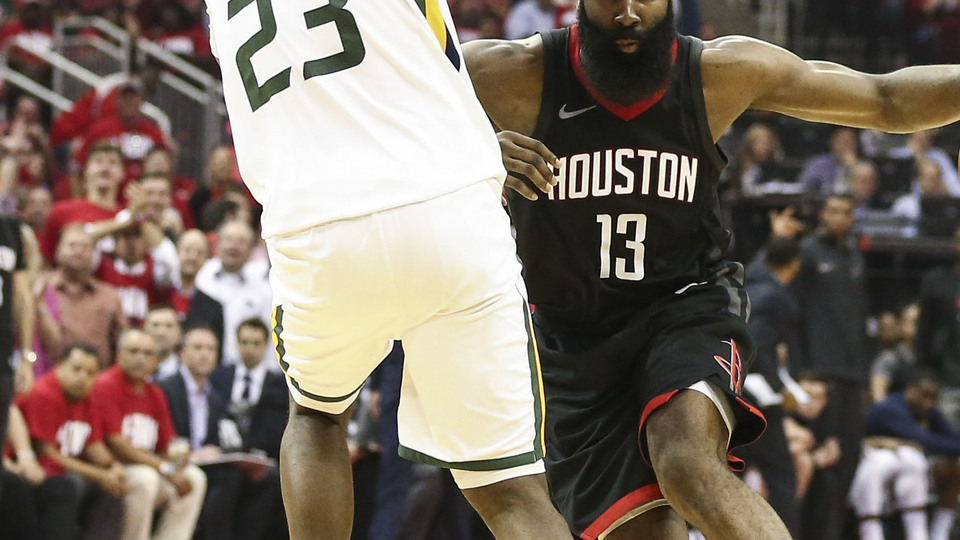 Utah Jazz saha avantajını kaptı