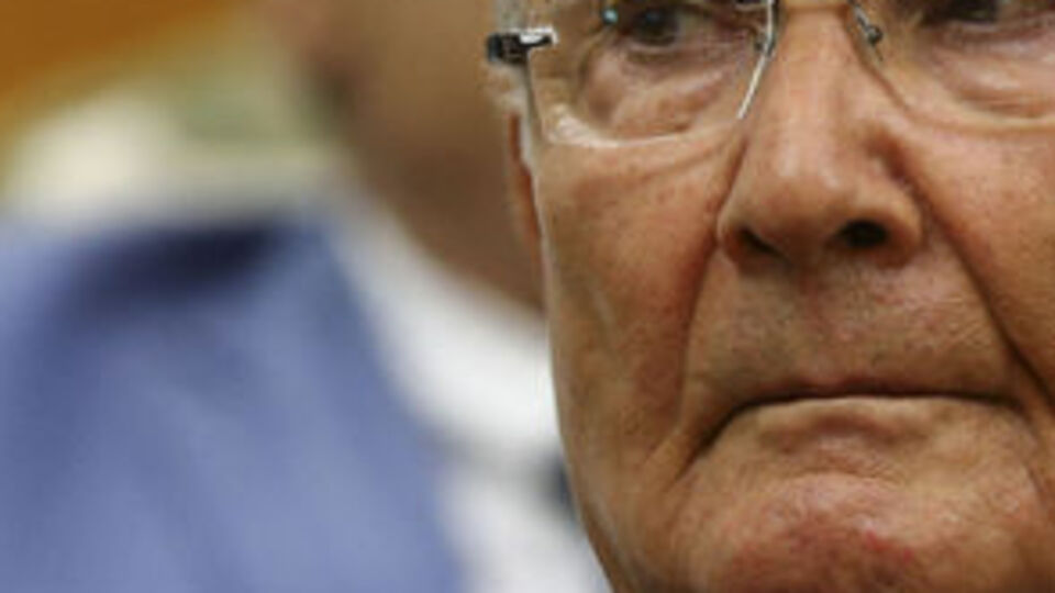 Baykal'dan adaylık başvurusu