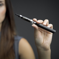 Elektronik sigarayla ilgili korkutan iddia!