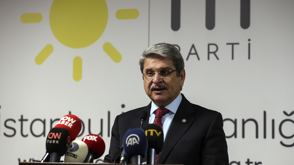 İYİ Parti Genel Sekreteri Aytun Çıray: "İlk günden 100 bin imzayı geçtik"