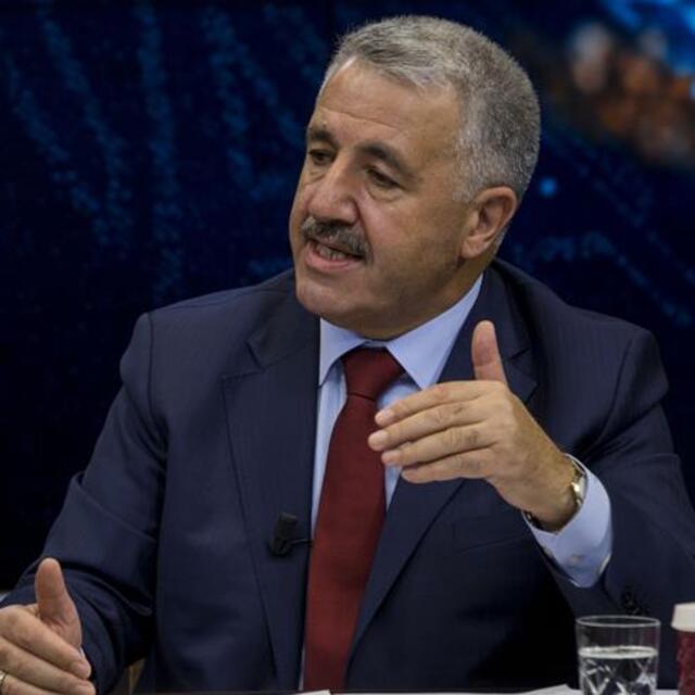 'Köstebekler' 3'üncü havalimanına ilerliyor