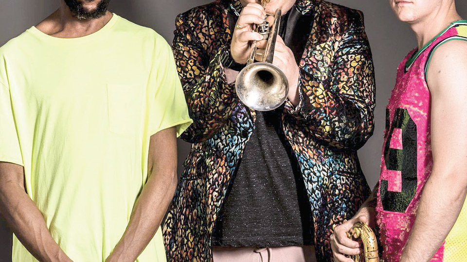 Too Many Zooz: Her an her yerde çalabiliriz!