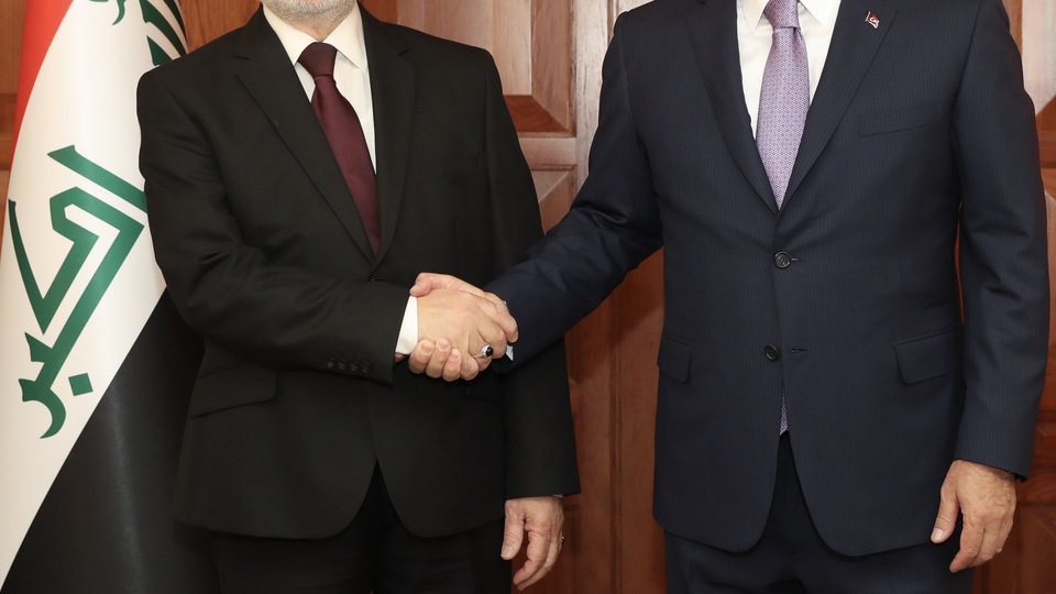 Çavuşoğlu Iraklı mevkidaşı Caferi ile bir araya geldi!