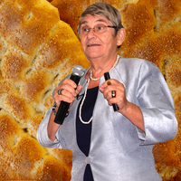 Canan Karatay'dan Ramazan pidesi önerisi: İkiye ayırın bol tereyağ sürün!