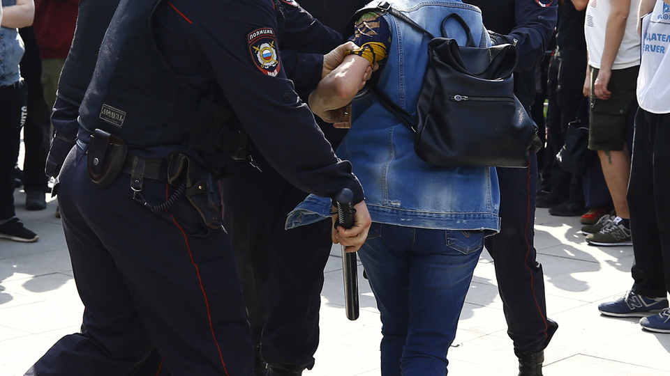 Rusya'da polis muhalif protestolara müdahale etti