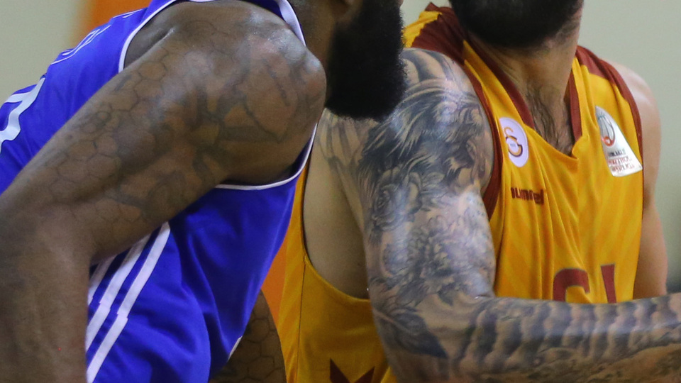 Galatasaray farklı kazandı