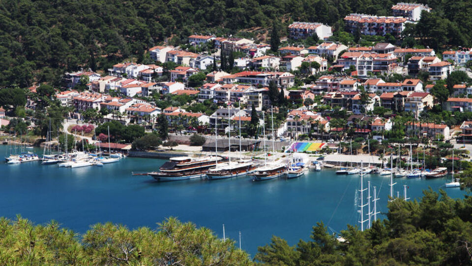 Önce yemek ve eğlence sonra da bedava tatil!