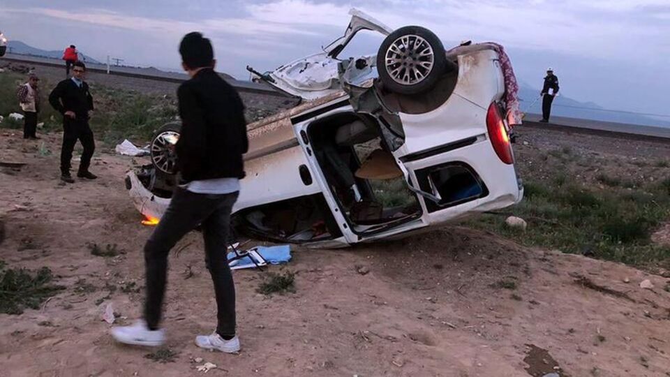 Miting dönüşü facia: 2 ölü, 6 yaralı