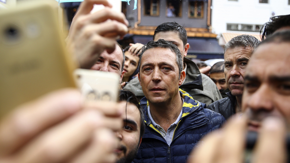 Ali Koç'tan esnafa ziyaret! İşte o görüntüler...