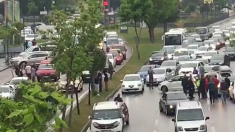 Yer: Bartın... Aynı noktada 2 saat içinde 11 araç kaza yaptı