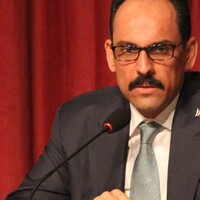 Kalın'dan Fransa'ya tepki: Kur'an-ı Kerim kimsenin yap-boz tahtası değildir!