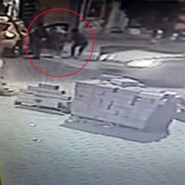 Taksim'de kapkaç şoku!
