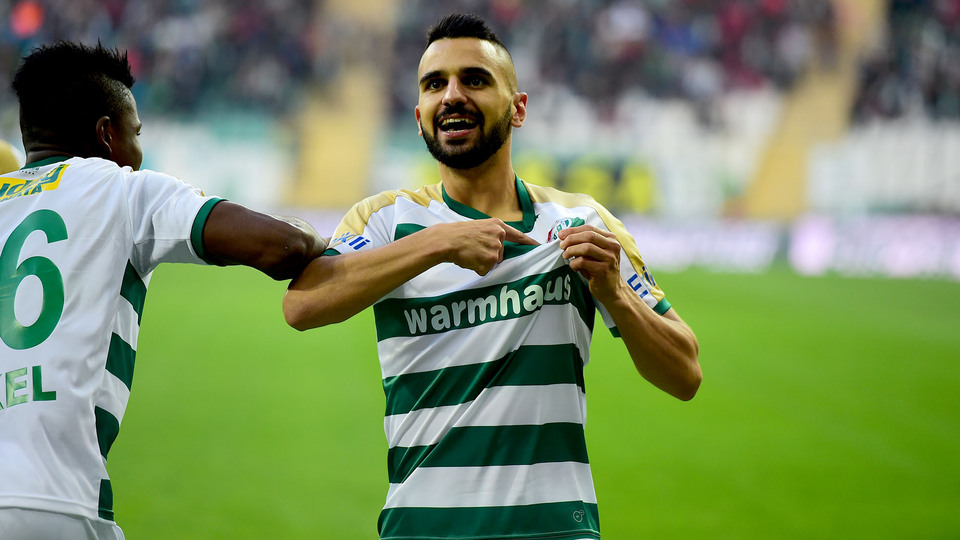 Aziz Behich aday kadroda