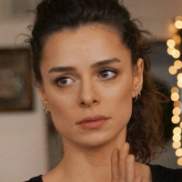 Ünlü oyuncunun yeğenine istismar! Sosyal medyadan yardım istedi