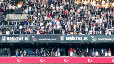 Beşiktaşlı taraftarlardan küfürlü tezahürat