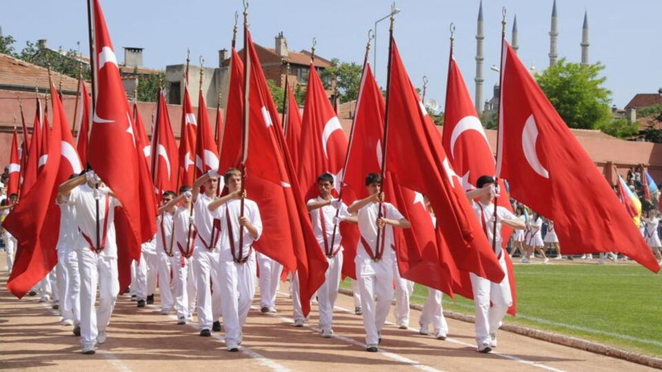 En güzel 19 Mayıs şiirleri