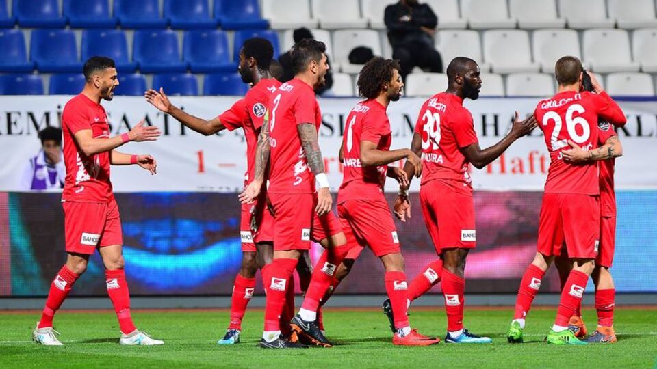 "Ligde kalmayı büyük oranda garantiledik"