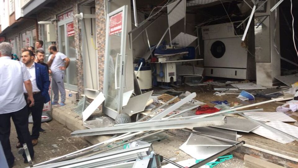 Düzce'de kuru temizleme kazanı patladı: 1 yaralı