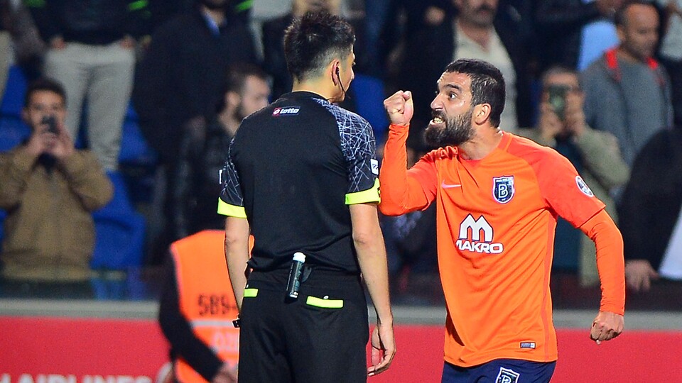 İşte PFDK'nın Arda Turan için istediği ceza!