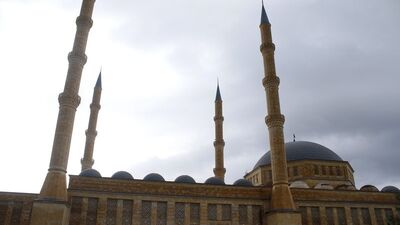 Adana'da ilk sahura saat kaçta kalkılacak?