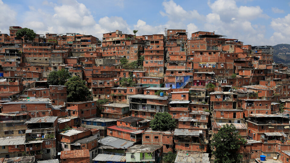 Enflasyon yüzde 14 bin!