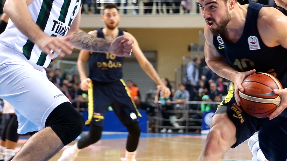 Fenerbahçe Doğuş hız kesmiyor!