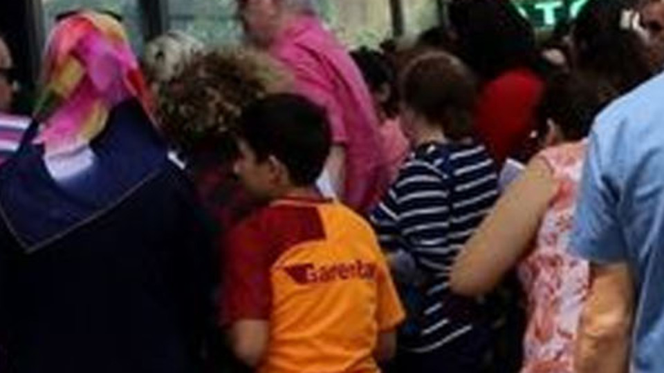 İşlem sayısı 3 katına çıktı, uzun kuyruklar oluştu!