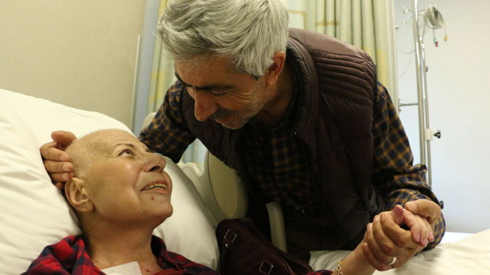 15 yıl sonra hastane odasında evlenmişlerdi! Mutlulukları yarım kaldı...