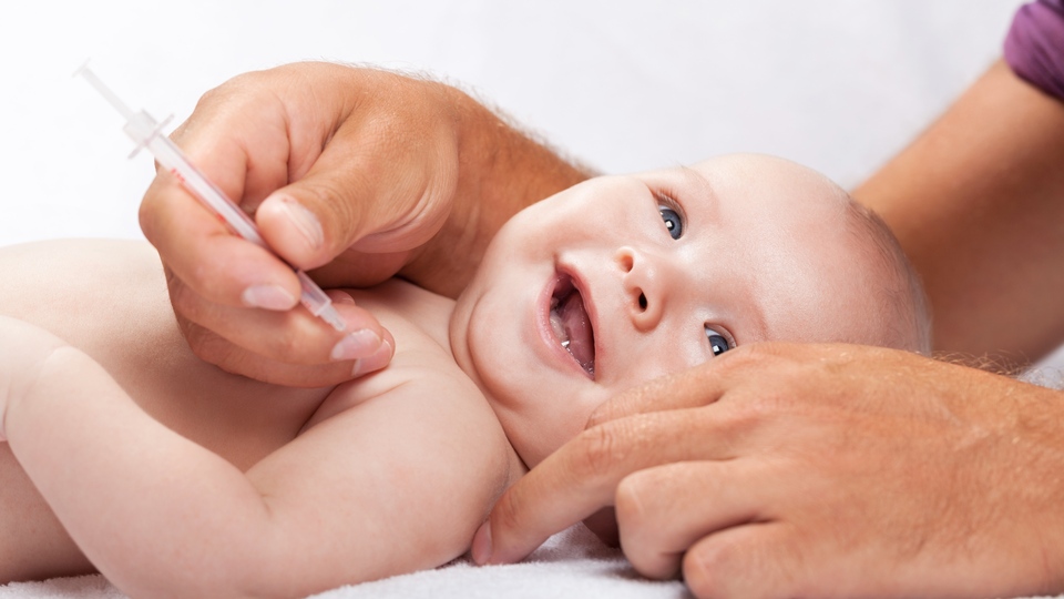 Salgın Avrupa'da başladı! Türkiye için risk var mı? Uzmanlar açıkladı...