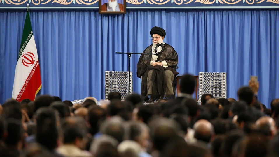 Hamaney'den Trump'ın İran kararıyla ilgili açıklama!