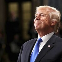 Trump'tan İran'a gözdağı!