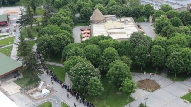 Duyan koştu! Sabah 6'da kuyruğa girdiler