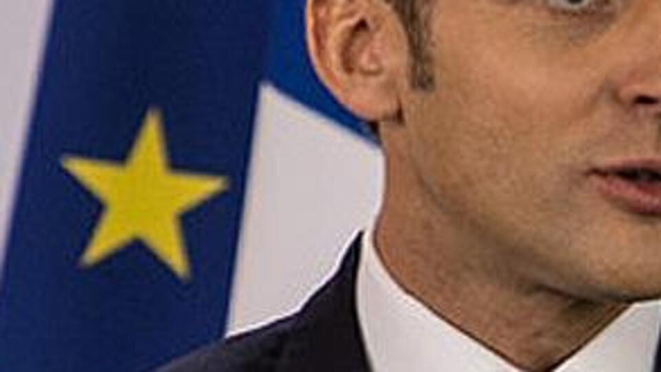 Macron'dan Ruhani'ye 'nükleer anlaşma' telefonu!