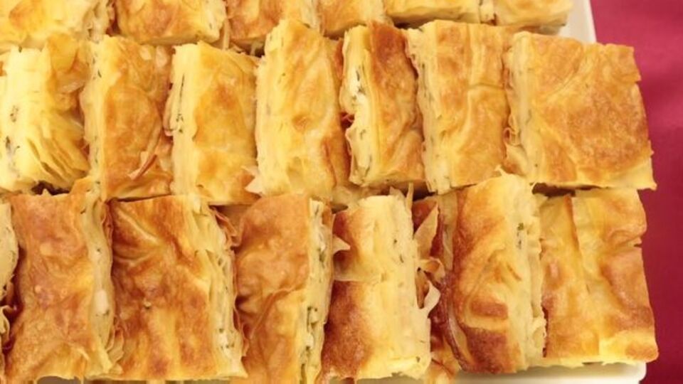 Peynirli su böreği tarifi ve malzemeleri!