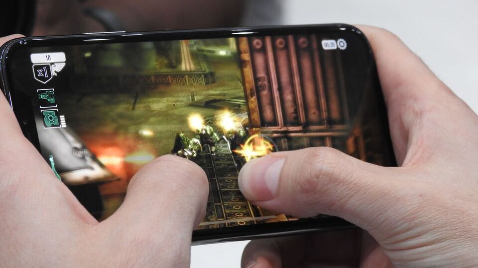 Telefonda bilgisayar oyunları oynatacak! İşte çıkış tarihi...