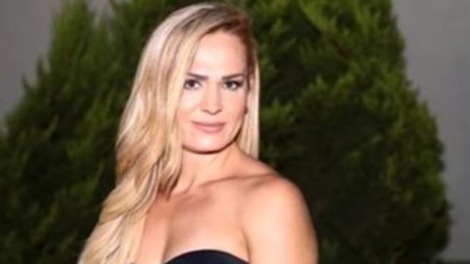 Nagihan Karadere kimdir?