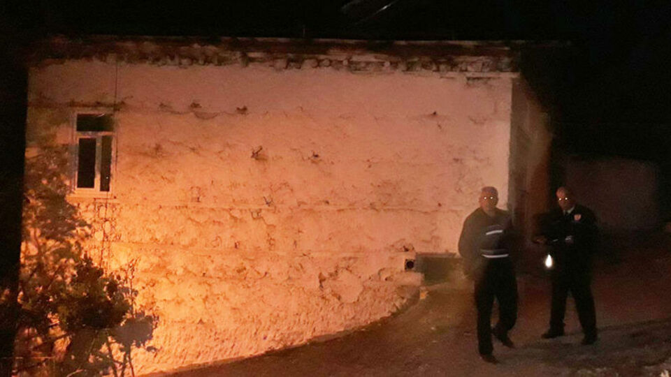 Sokaktaki kan izleri adım adım korkunç manzaraya götürdü!