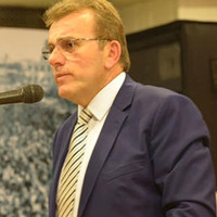 100 bin imzayı toplayamayan tek aday konuştu!