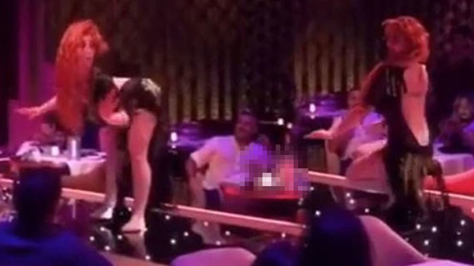 Tanyeli'yi kıskandıran oryantal!