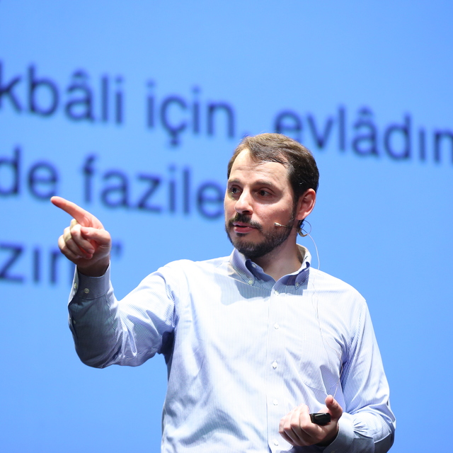 Bakan Albayrak: "Yatırımcılar Türkiye'nin potansiyelini görüyor"