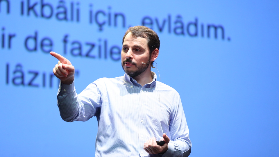 Bakan Albayrak: "Yatırımcılar Türkiye'nin potansiyelini görüyor"