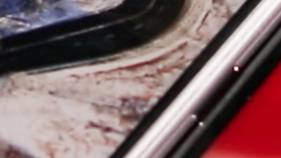 Yapay zekalı telefon satışa çıktı