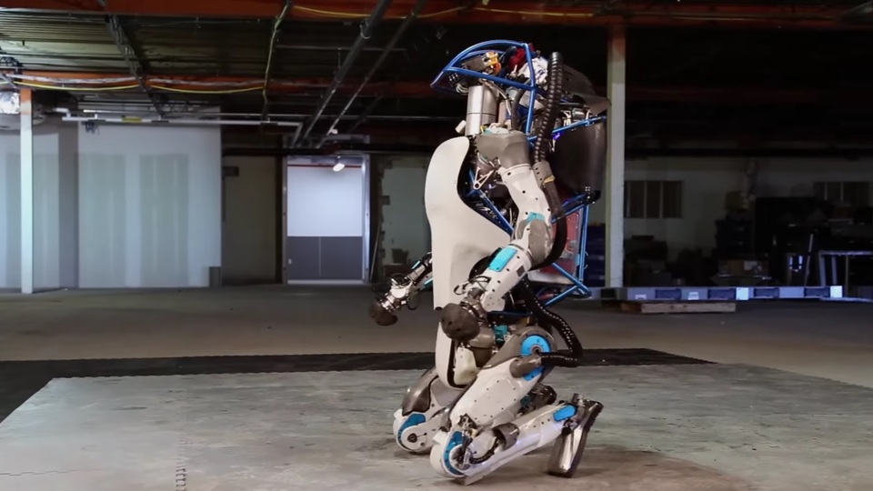 Robotlar bunu da başardı! İnsandan farksız yapıyor...