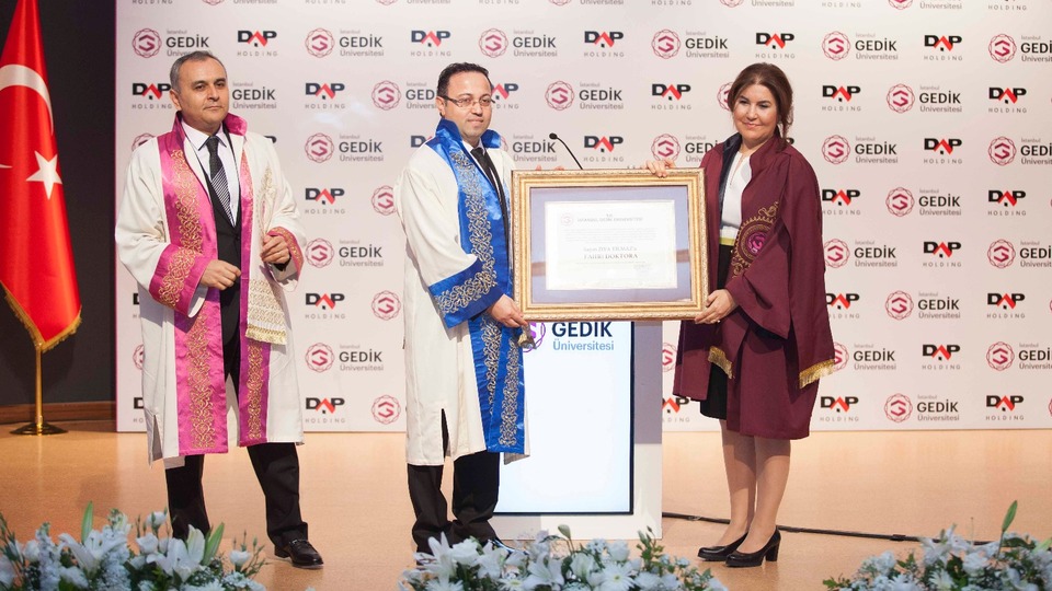 DAP Holding'in patronu Ziya Yılmaz'a fahri doktora